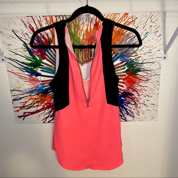 Le chateau pink sleeveless top. Le château top - Picture 3 of 5